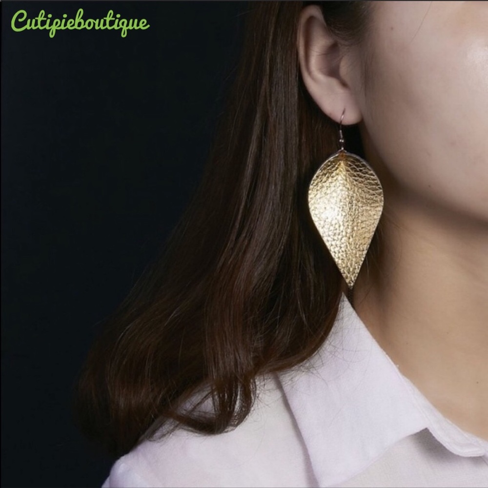 Leather teardrop huge sale!!!